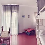 호스텔 Loft Apart&hostal 료렛 드 마르