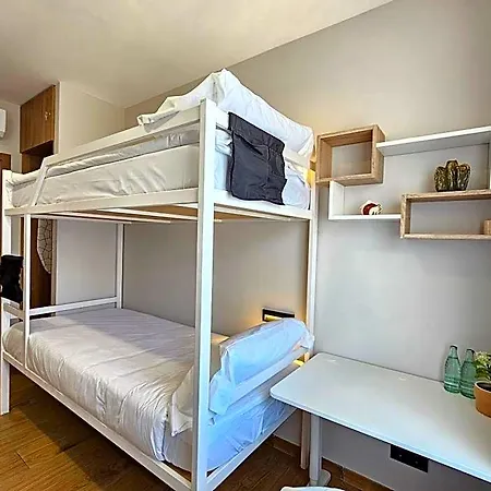 Loft Apart&hostal Λορέτ Ντε Μαρ