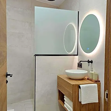 Hostal Loft Apart&hostal Lloret de Mar