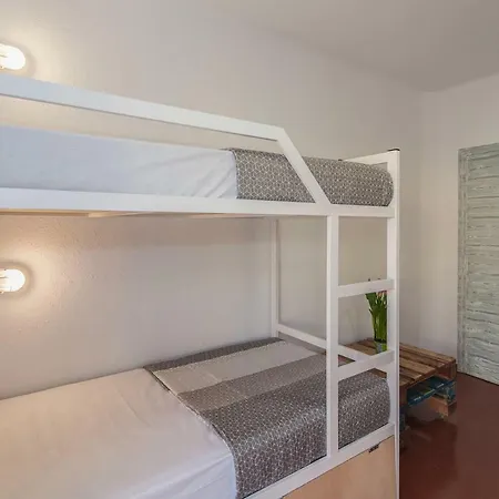 Loft Apart&hostal Albergue *