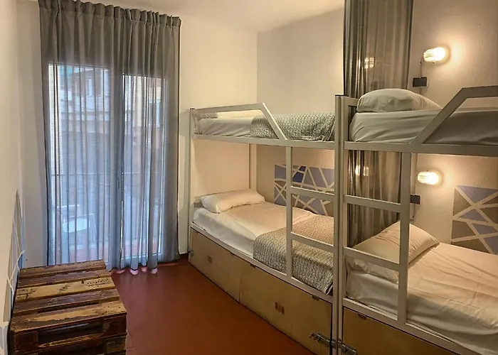 Loft Apart&hostal Vandrerhjem *