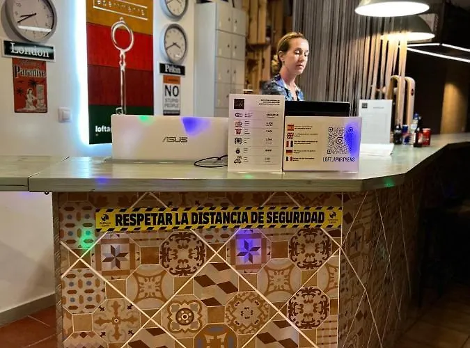 Loft Apart&hostal Vandrerhjem *