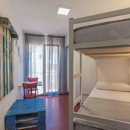Loft Apart&hostal يوريت دي مار