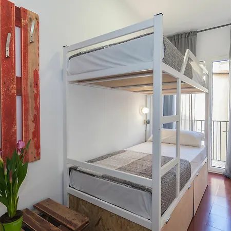 بيت شباب Loft Apart&hostal *